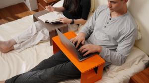 FansDreams Launches Folio on Kickstarter: the World’s First Book-Sized Folding Desk